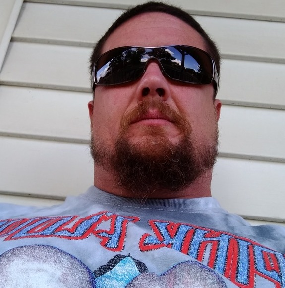 Meet your Posher, Clint - Picture 1 of 1